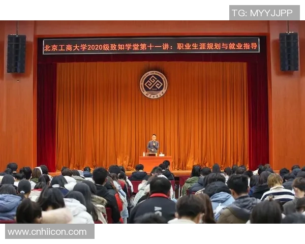 陈军专访揭秘网球生涯与欧冠足球的精彩交汇与成长历程